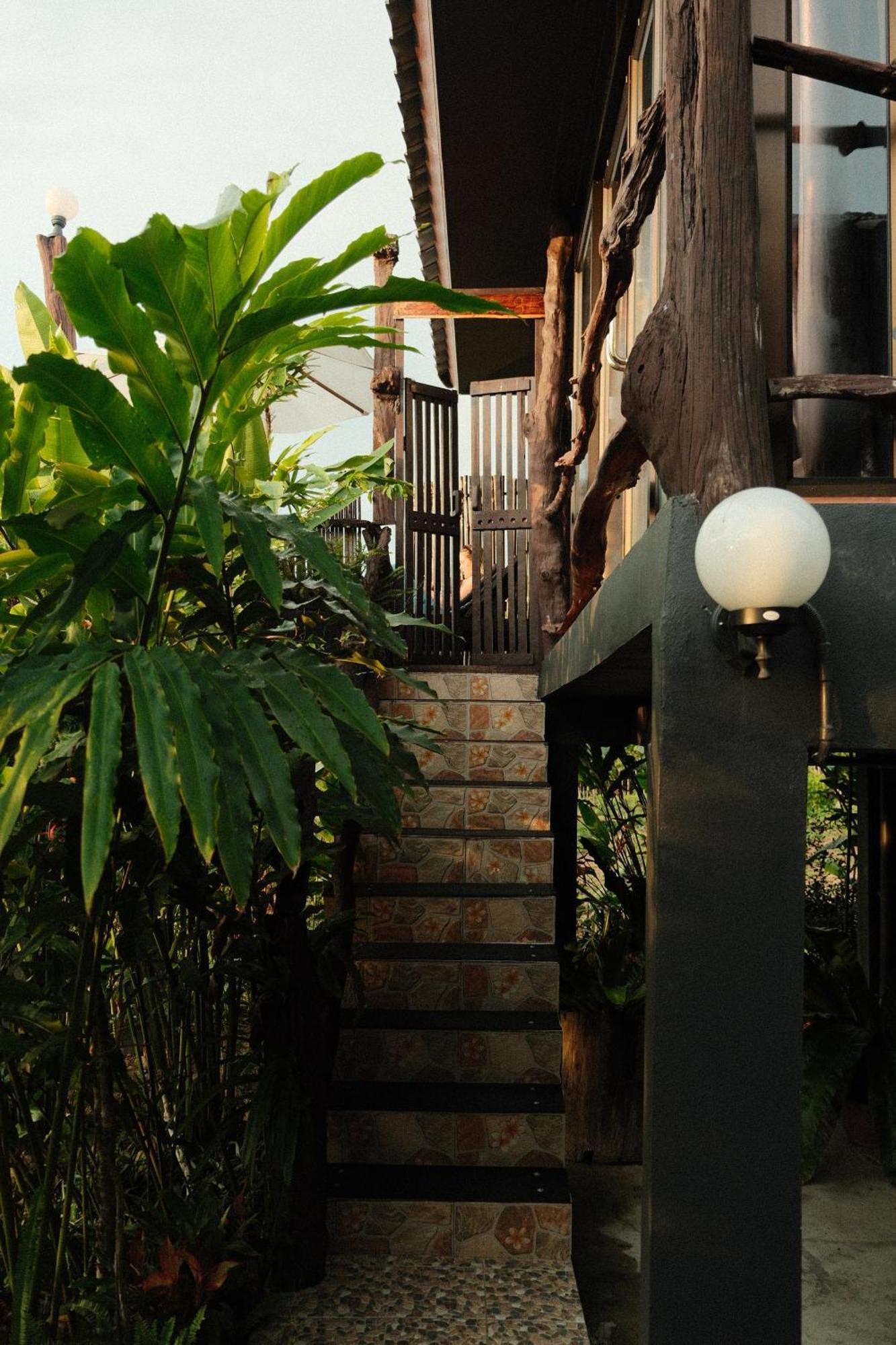 Phu Samut Villa Ban Ba Kan Pa Bagian luar foto